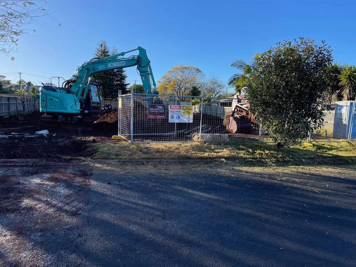 Gunn St NDIS Units, Toowoomba - civil earthworks for Bradwell Construction