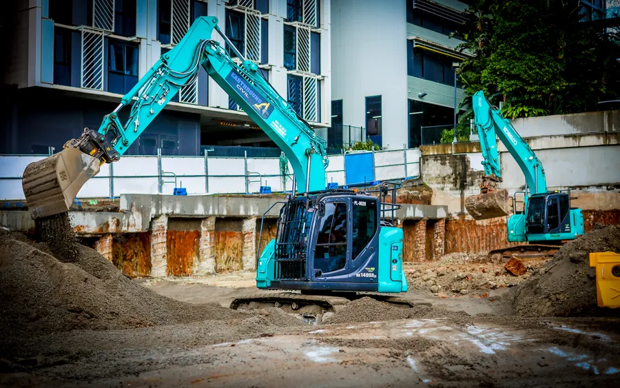 Earthbound Civil Kobelco excavator cutting a commercial site in South-East Queensland